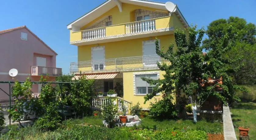 Apartments Marina - Image 1