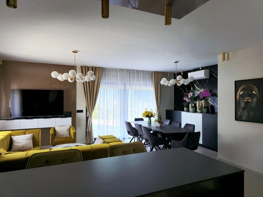 Villa Golden Grain - Four Bedroom Villa - Image 1