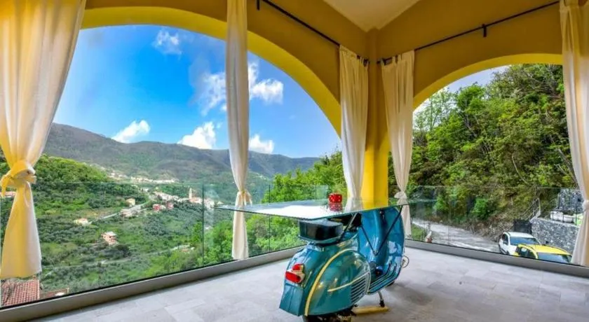 Vespa Apartments - Image 1