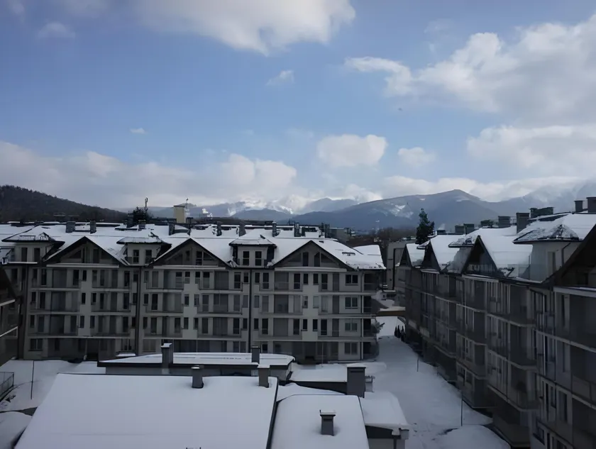 Lux apartamenty Stara Polana - Image 1