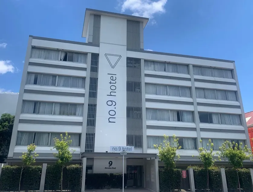 Noa Hotel - Image 1