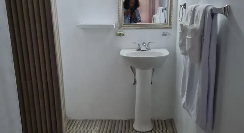Sky Beach Rooms - Image 1
