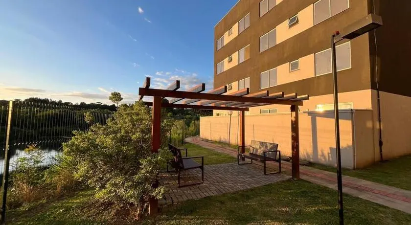 Apartamento em Campo Largo com Lava e Seca - Image 1