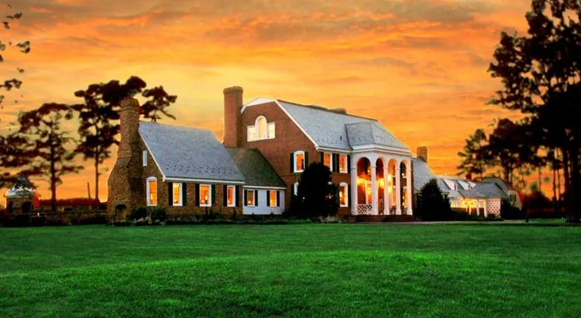 Kingsbay Mansion & Vacation Houses - Image 1