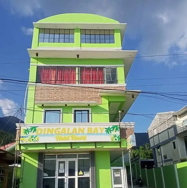Dingalan Bay Hotel Resort - Image 1