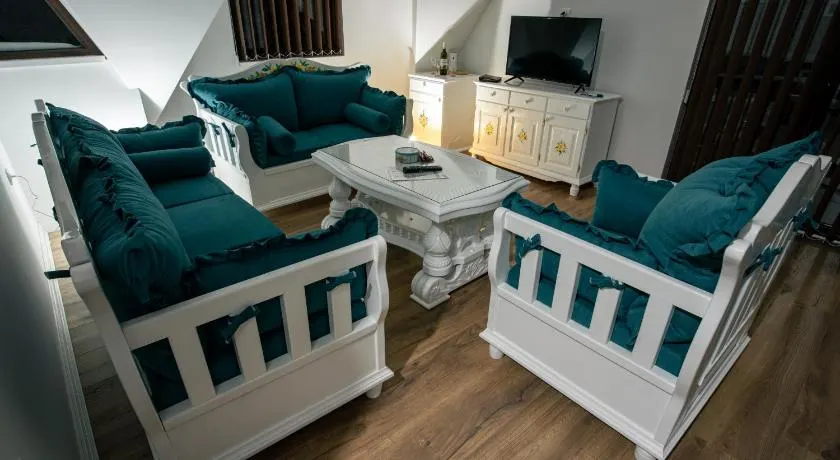 Vila ZLATARSKA PAHULJA --- apartman " BELE NOĆI " - Image 1