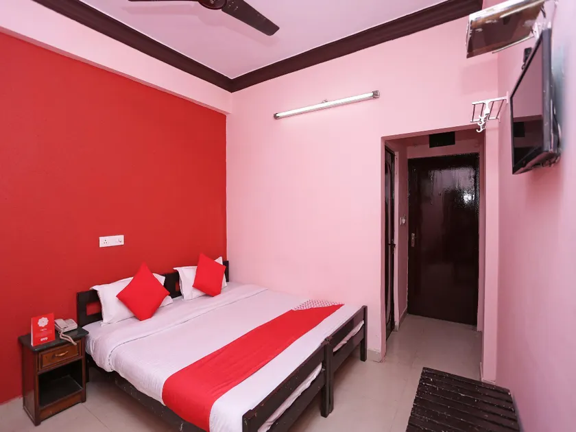 Hotel Anjuman - Image 1