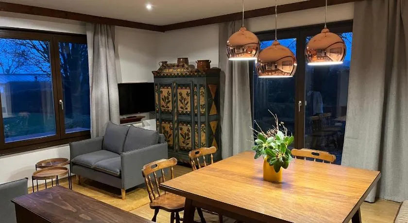 "Haus im Grünen" Ferienhaus mit Sauna direkt am Ossiacher See und an der Gerlitzen Alpe - Image 1