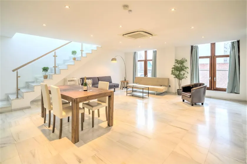 1-bedroom lodge stay in Antwerp - Image 1