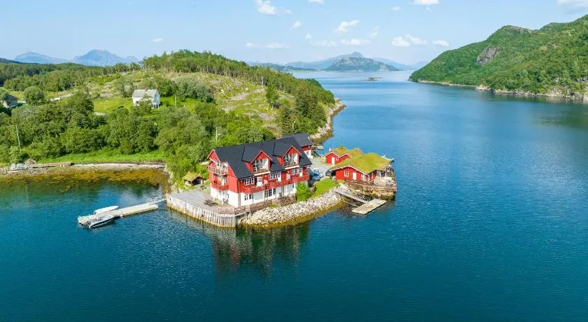 Brygga på Dønna - Image 1