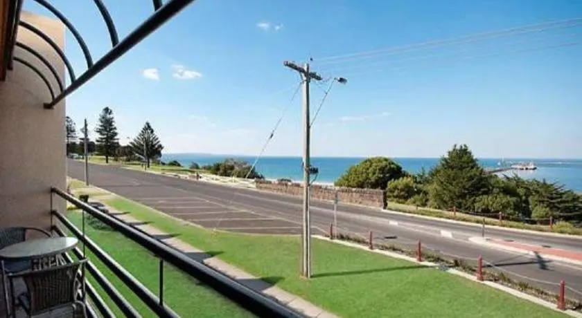 Accommodation Portland Victoria - Image 1