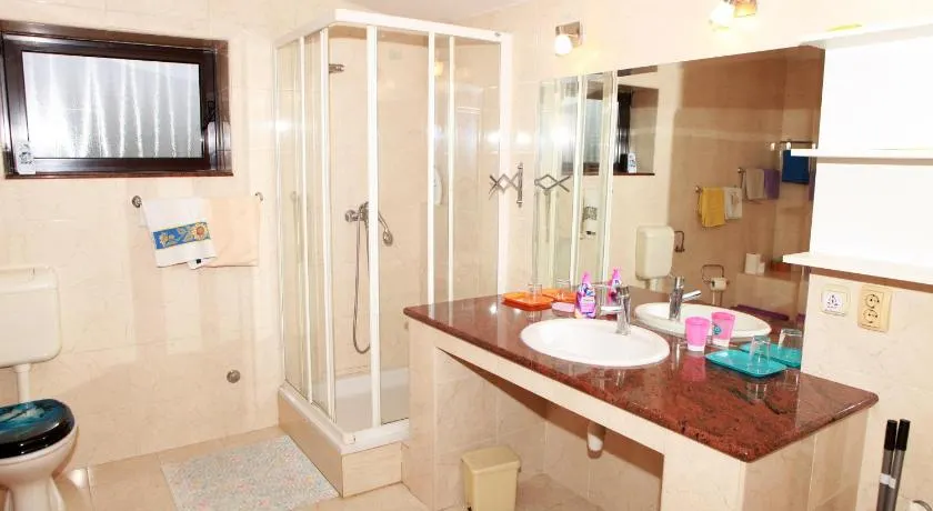 Apartmani Kristanic - Image 1