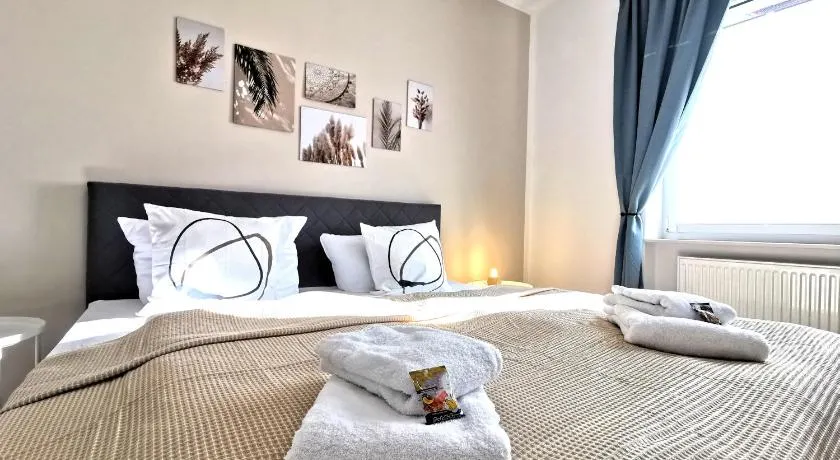 BohnApartments XL Suite - 2 Schlafzimmer mit Balkon - Zentrum - Petersberg - Domplatz - Image 1