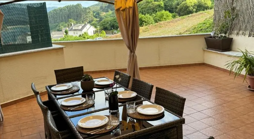 O Barqueiro- Fisher Village - Image 1