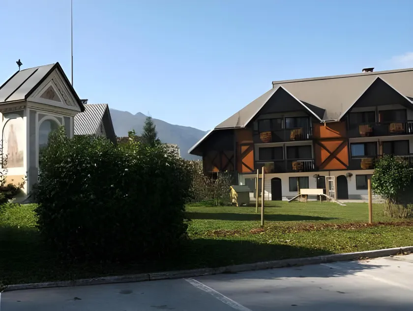 Hotel Tripič, restaurant and pizzeria - Image 1