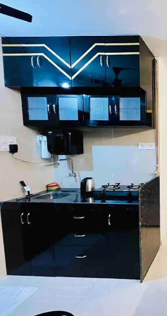 La Carlos Serviced Apartment - Image 1