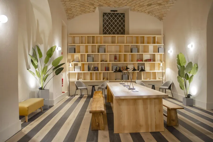 Select Via Veneto - Image 1