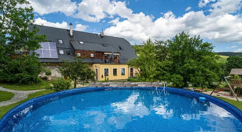 Family apartments V Zátiší - Image 1