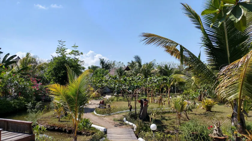 Adeng-Adeng Bungalows - Image 1