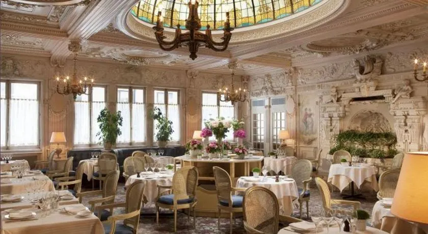 Hôtel Bedford - Image 1