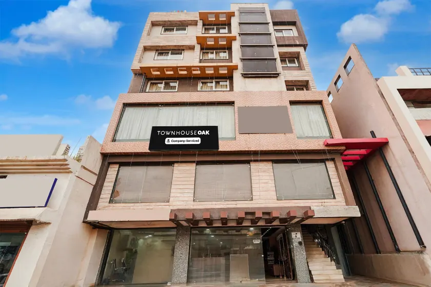 Townhouse Oak Bhilai Railway Junction Formerly Hotel Lotus - Image 1