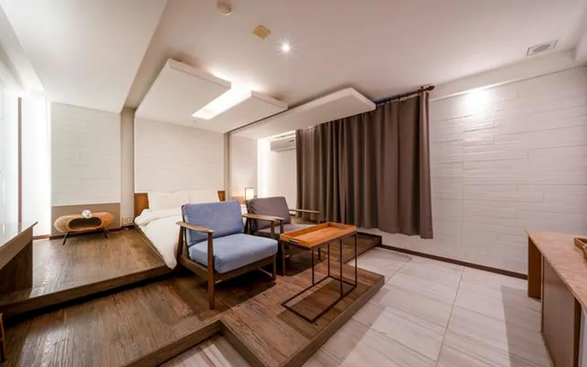 Gasan Rich Hotel - Image 1