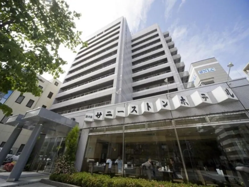 Shin-Osaka Sunny Stone Hotel - Image 1