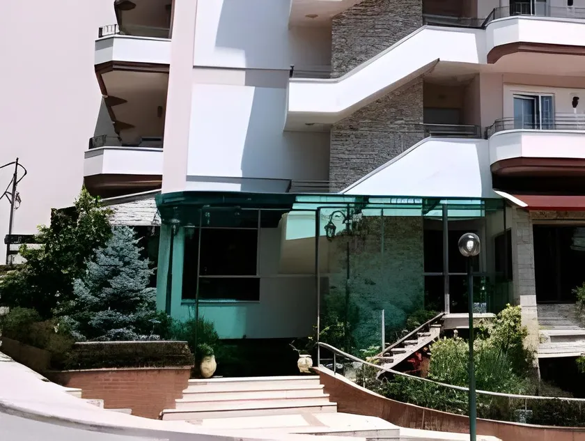 Hotel Pella - Image 1