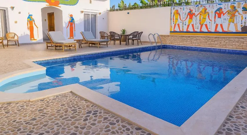 Villa Desert Rose - Image 1