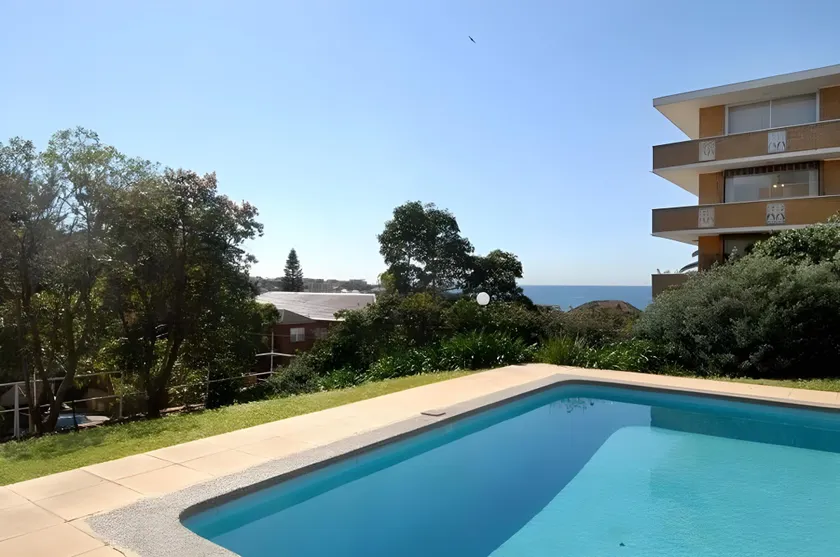 Gorgeous 1 bedroom unit 1 block from Coogee beach - Image 1