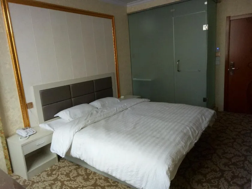 Ruyijia Hotel - Image 1