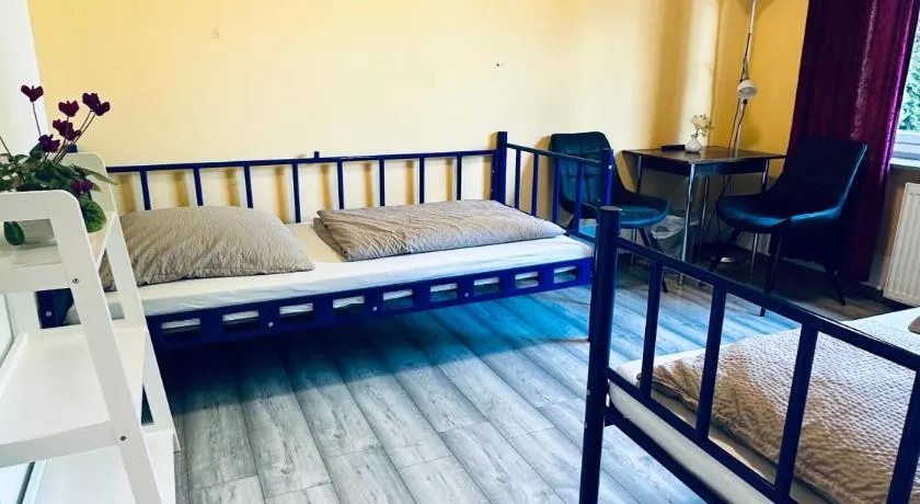 Hostel Pinneberg - Image 1