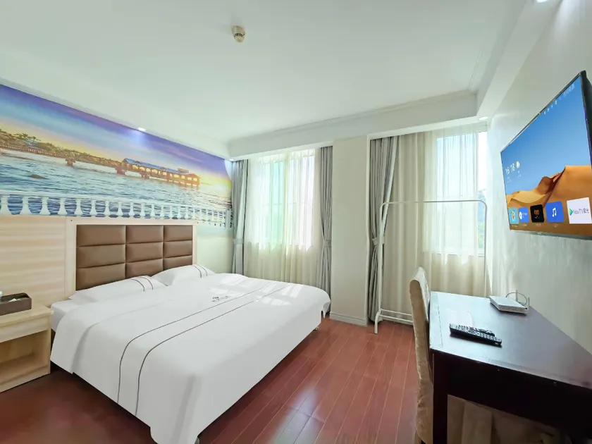 Xinzhou Hotel - Image 1