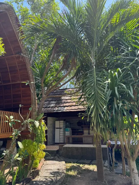 Wooden Cabin in Ketewel - Image 1