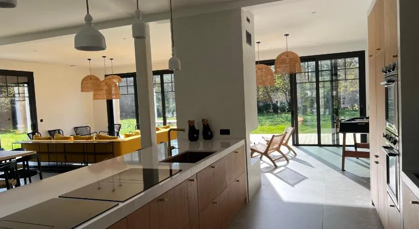 Villa Lombardière - Image 1