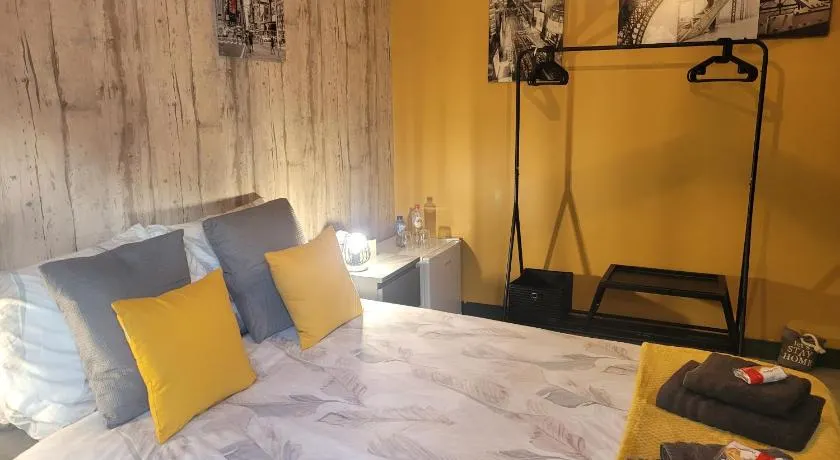 My bedroom - Image 1