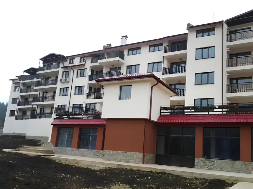 Tryavna Lake Hotel & SPA - Image 1