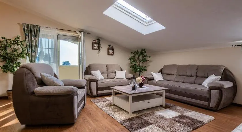 Apartmani Plavi val - Image 1