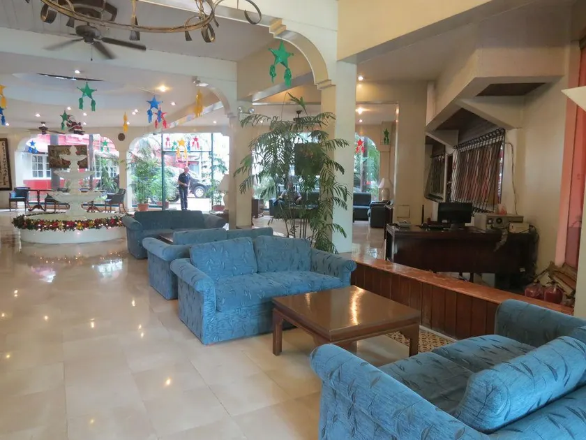 Garden Plaza Hotel - Image 1