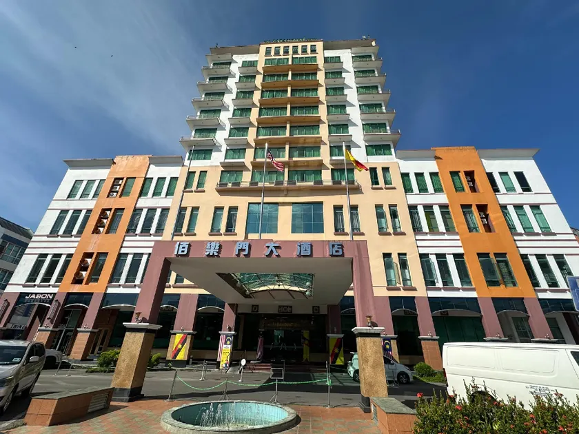 The Paramount Hotel Sibu - Image 1