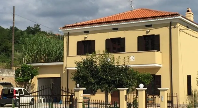 Villa Rosaria - Image 1