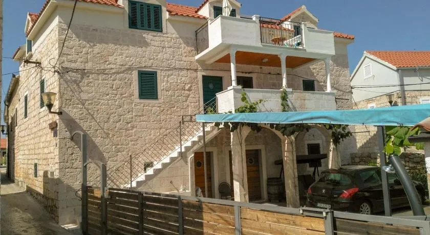 Apartment BUGA - Image 1