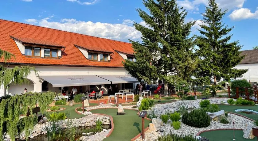 Tišnovská Rychta - Image 1