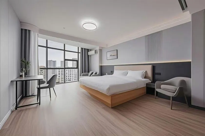 New Shell Hotel, Zhapu Town, Jiaxing City - Image 1
