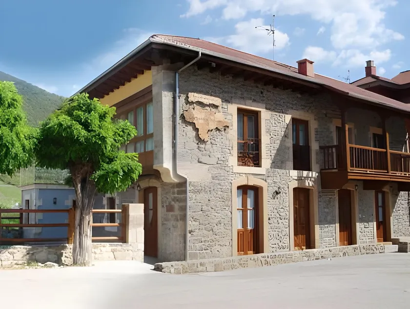 Apartamentos Spa Cantabria Infinita - Image 1