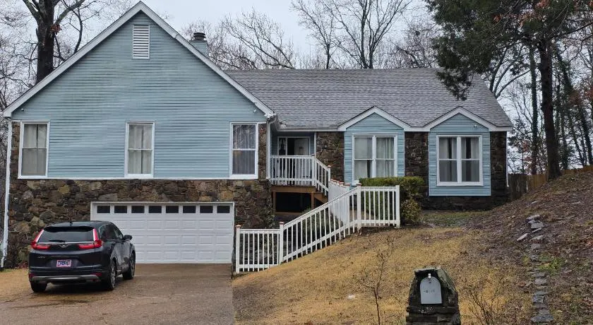 6BR in Suburban area close to Freeway and Galeria - Image 1