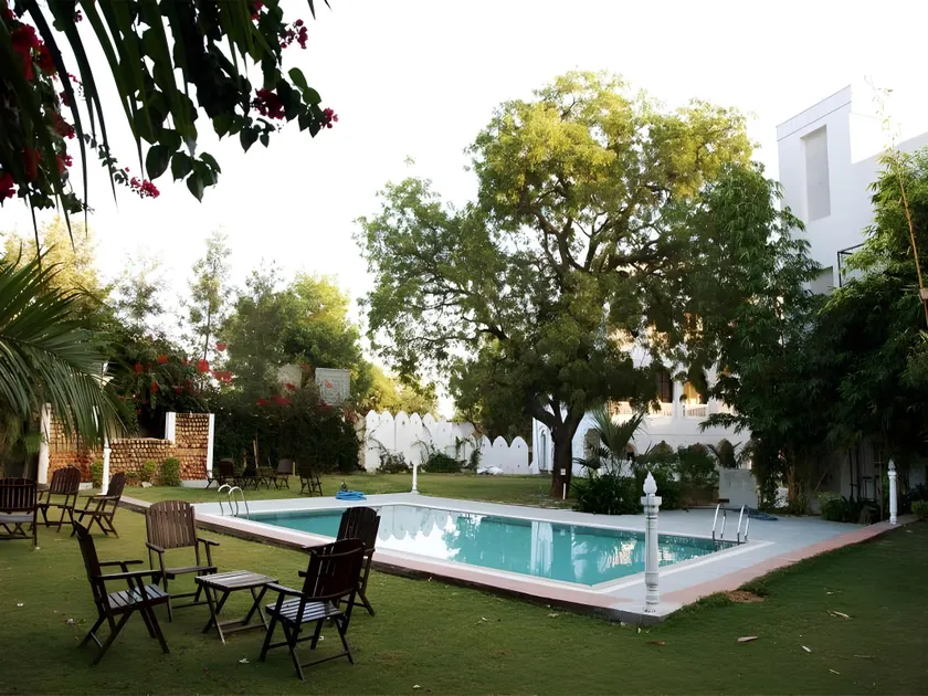 Hotel Sirsi Haveli - Image 1