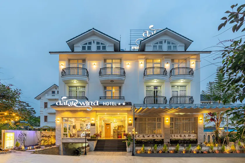 Dalat Wind Hotel - Image 1