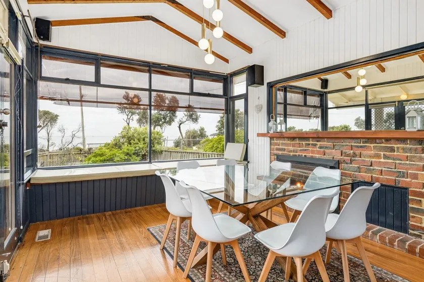 Beach Front Beauty - Image 1