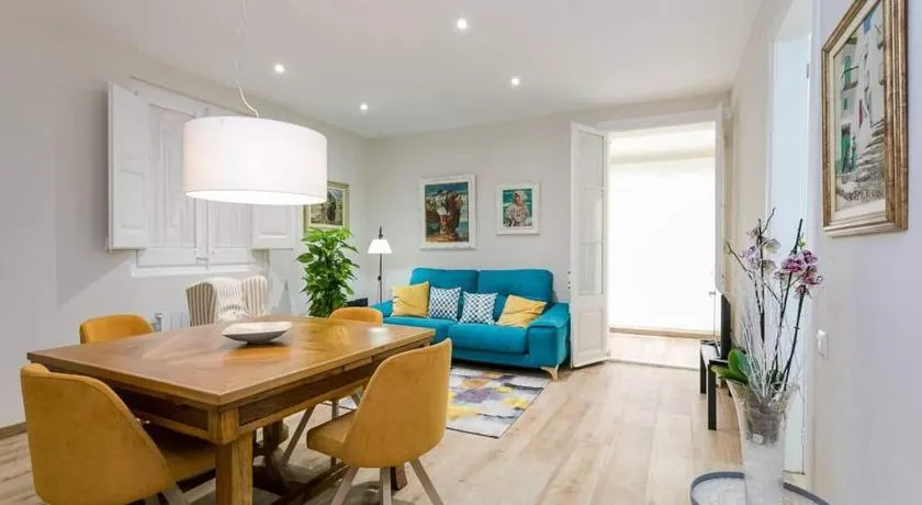 Lovely Designed House Connected To Center - Image 1